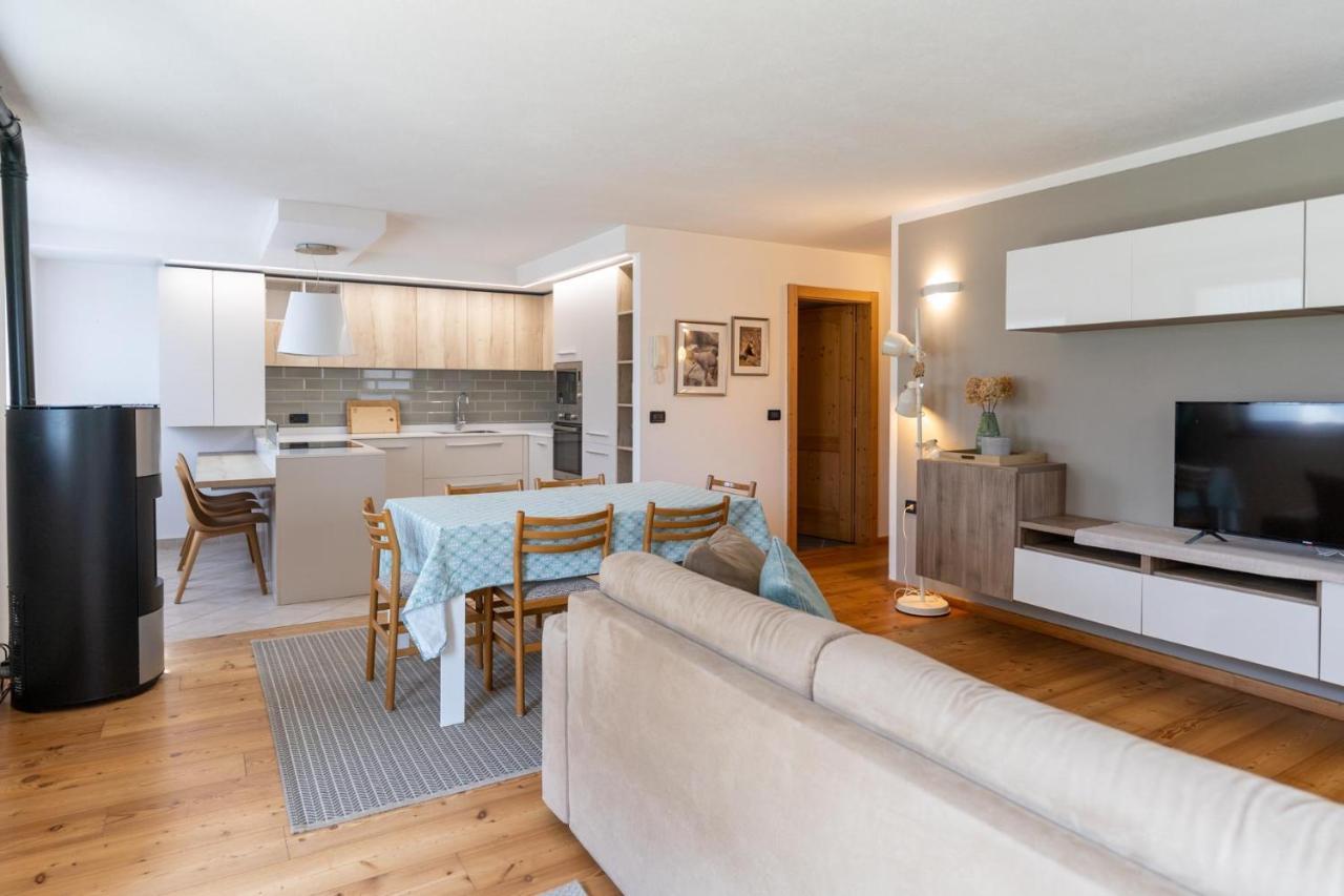Casa Beba - Agenzia Dolomiti Affitti Apartment Cavalese Ngoại thất bức ảnh